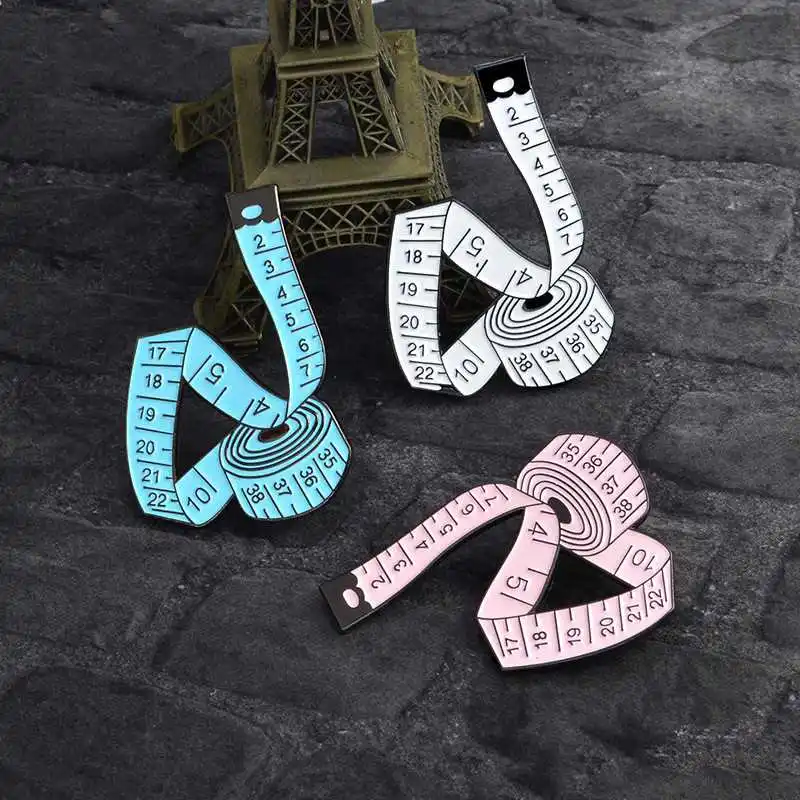 

Creativity Personality Simple Alloy Fashion Accessories Gift Cartoon Women Popular Wholesale Tape Measure Brooch Brooch Jewelry