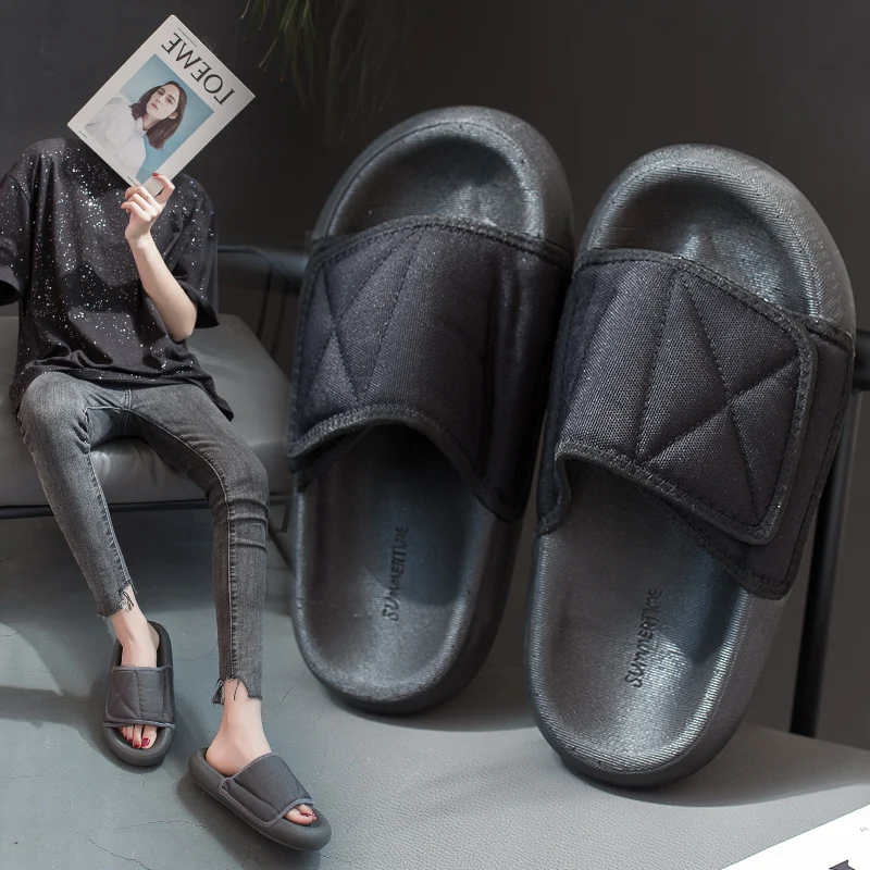 

2019 Summer Women Couple 35~44 Men Boy Shoes season 6 Hole Sneakers Breathable Aqua Sneakers Outdoor Sports Beach Shoes Male