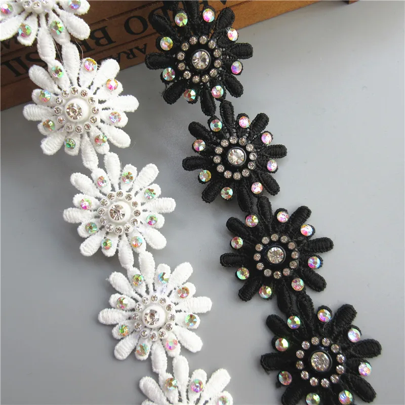 10x 4cmx4cm White And Black Cotton Flower Rhinestone Embroidered Lace