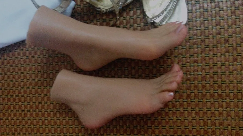 Dominantfeet