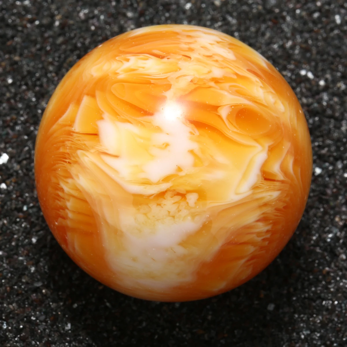 1pc New Rare Natural Art Amber Beeswax Ball Handball Crystal Sphere Gold Massage Ball Healing 50mm Jewelry Decor