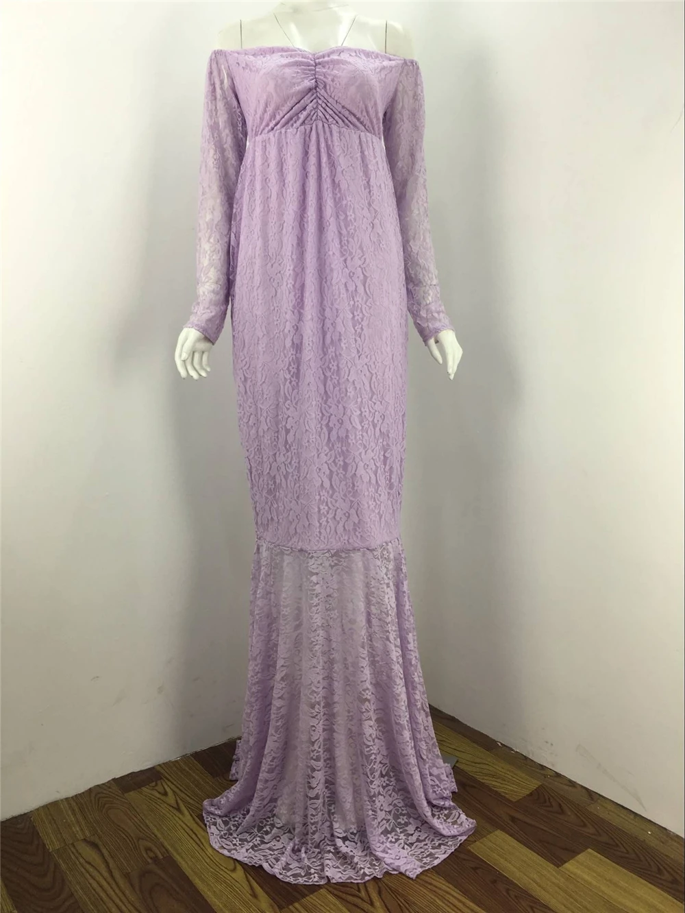 2018 Mermaid Maternity Dresses For Photo Shoot Lace Maxi Maternity Gown Off Shoulder Sexy Women Pregnancy Dress Photography Prop (3)