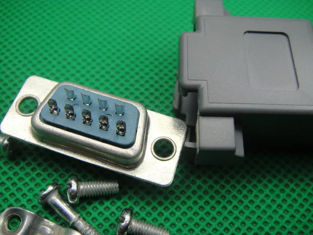 

5 Pcs DB9 RS232 Male Serial Port Connectors 9 pin - Solder Type + Shells kit