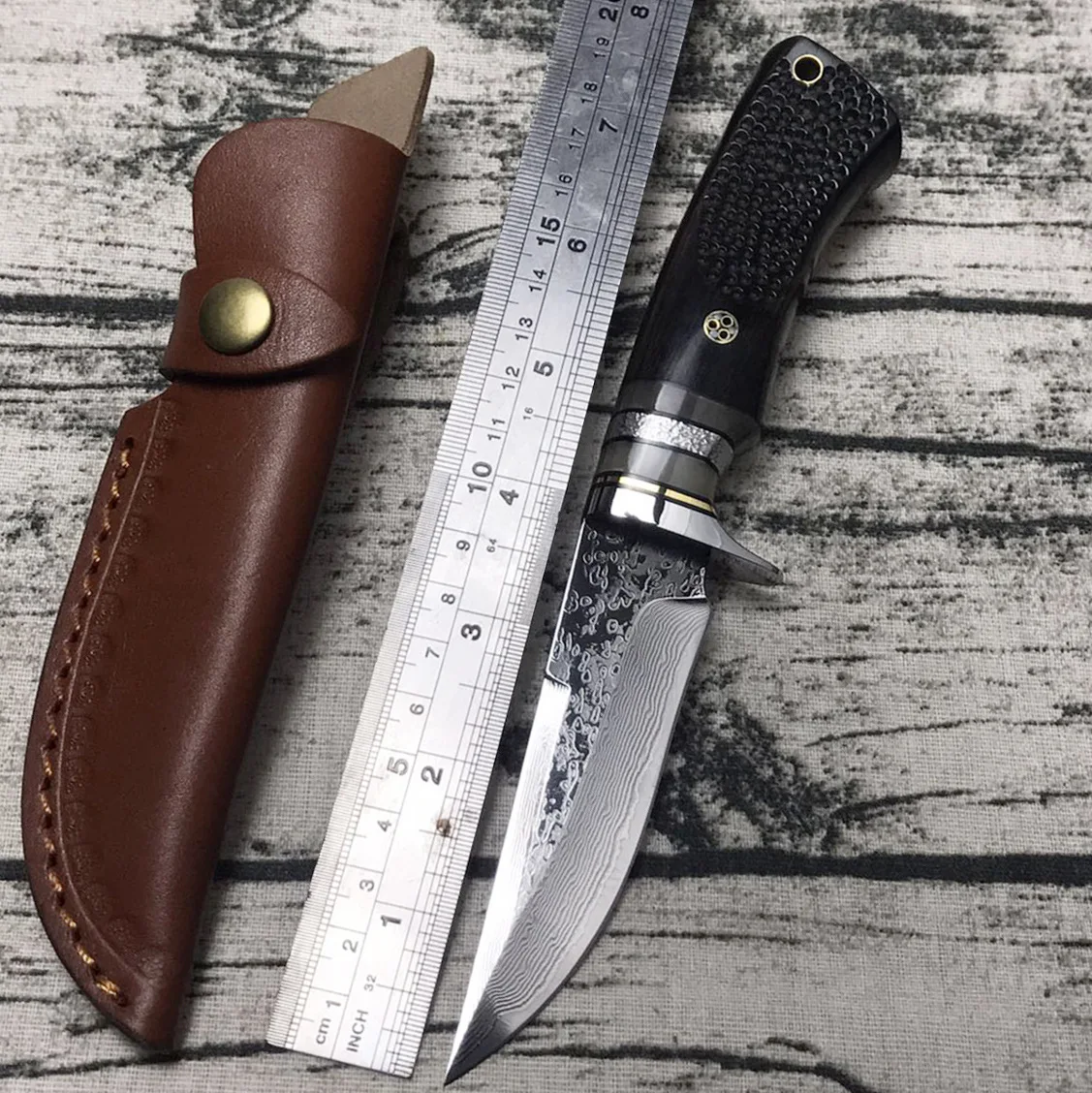 Outdoor survival knife VG10 Damascus steel water wave pattern