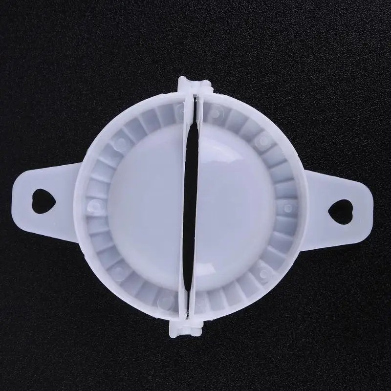 Plastic-Dumpling-Maker-Mould-Hand-Dough-Press-Dumpling-Pie-Ravioli-Mould-Dumpling-Making-Clip-Kitchen-Pastry (5)