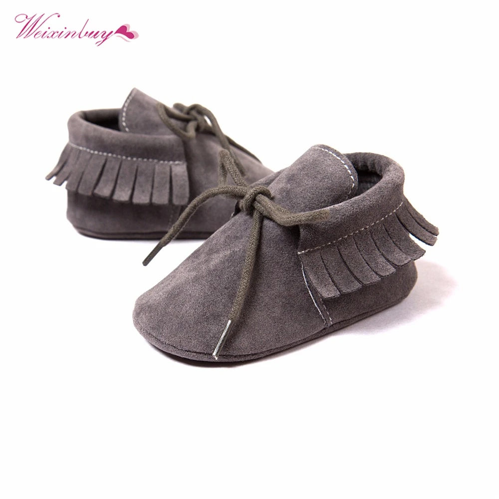 Для маленьких мальчиков девочек Мягкие Мокасины moccs Обувь Bebe бахрома на мягкой подошве нескользящая обувь Обувь для младенцев новые из