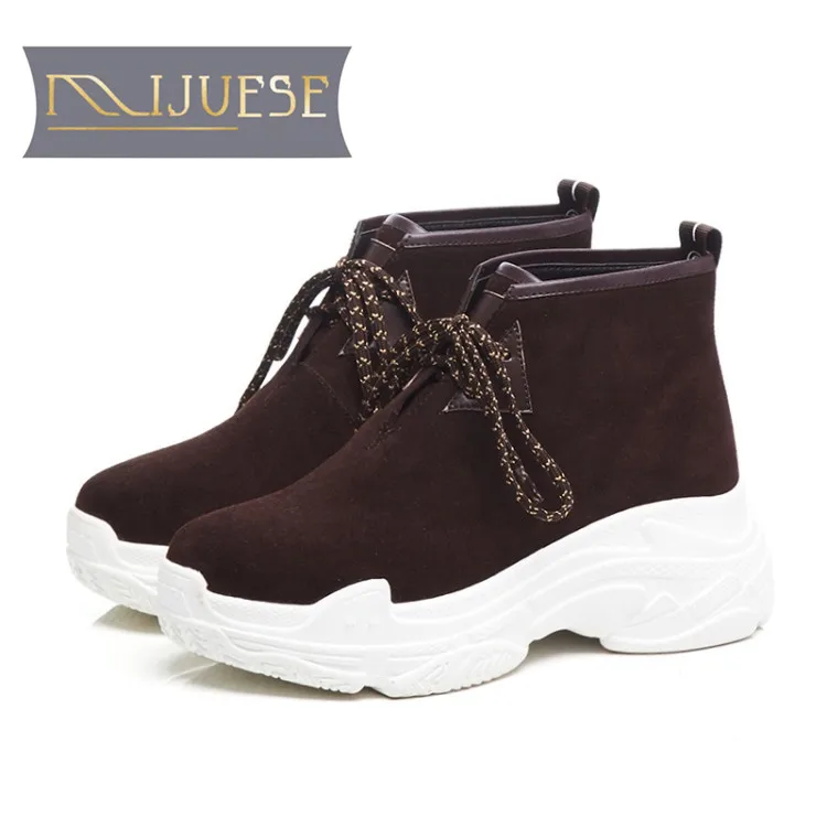 

MLJUESE 2018 women ankle boots cow suede black color lace up winter short plush women platform boots women size 34-40