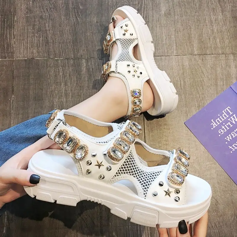 

Sports sandals 2019 summer new water drill muffin shoes beach fairy Roman shoes
