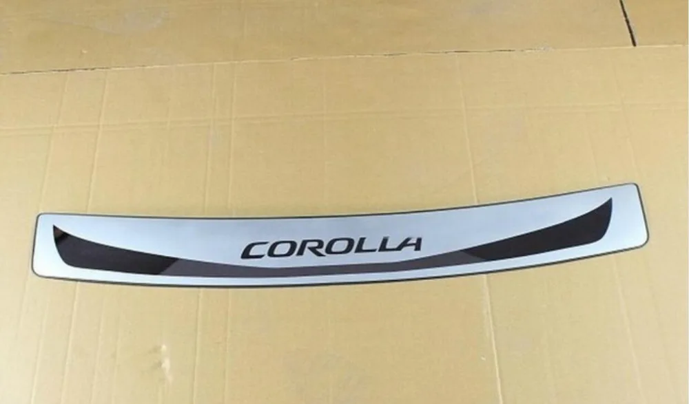 

Protect mat threshold in the trunk trim back style 2013 threshold for Toyota corolla car