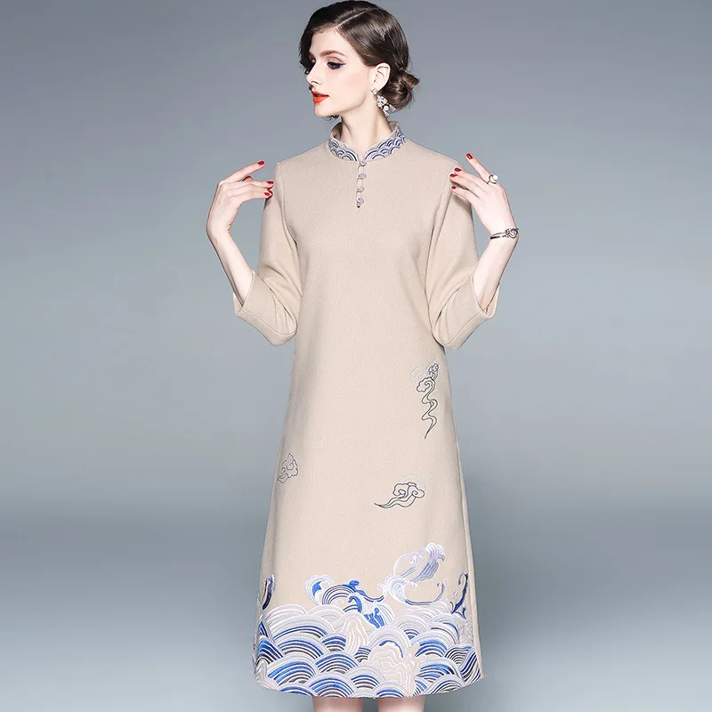 

Fashionable and gorgeous brand spring and autumn winter embroidery temperament ladies cheongsam Slim mid-length wool dress women