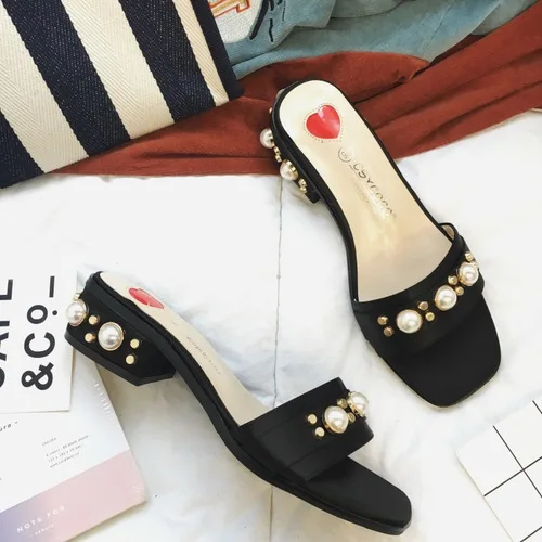 closed platform heels
