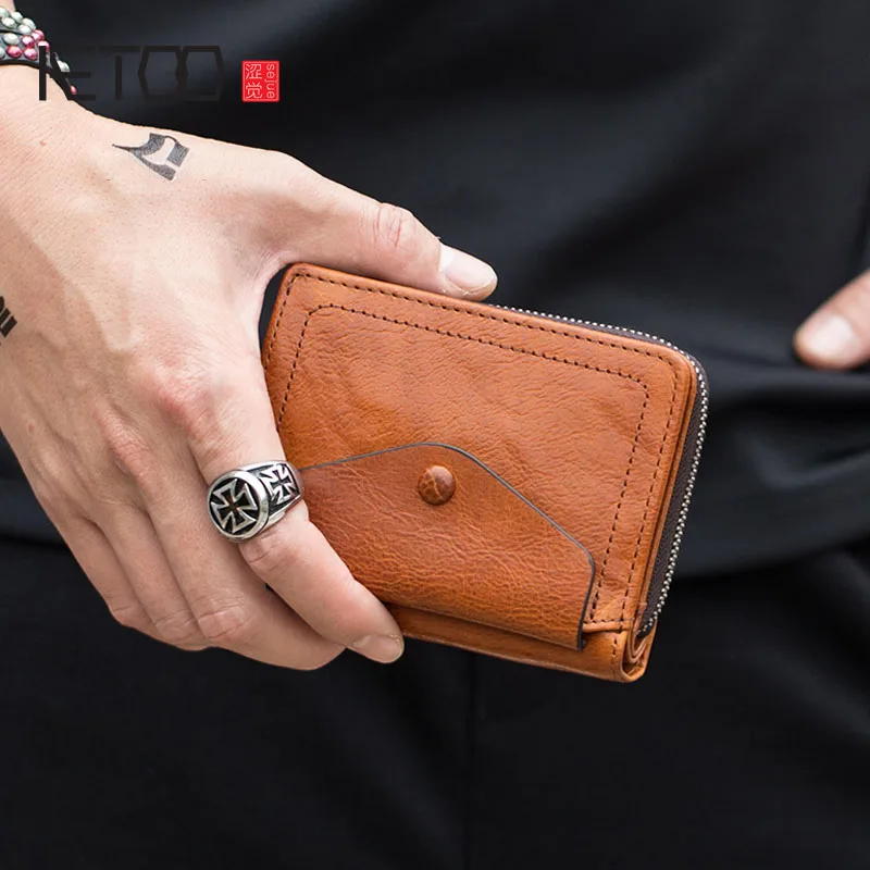 

AETOO Retro leather short wallet men's multi-function folding wallet women leather small wallet zipper bag can put coins