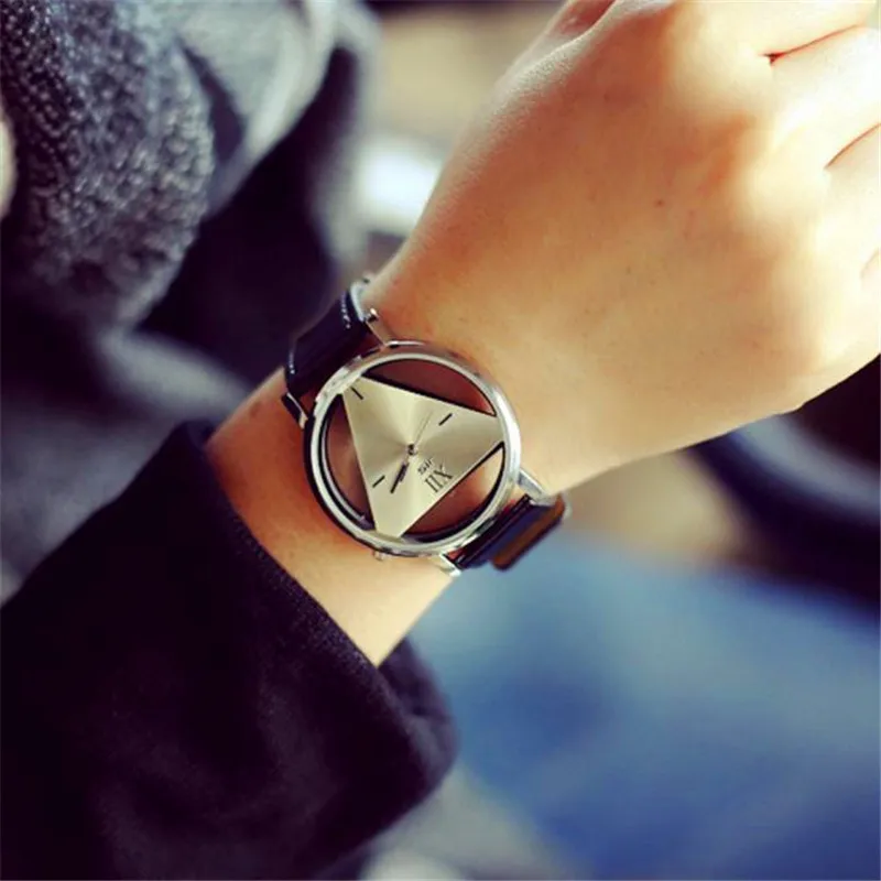 Woman Mens Retro Design Leather Band Analog Alloy Quartz Wrist Watch New Arrival Ladies Casual Bracelet Watch relojes mujer