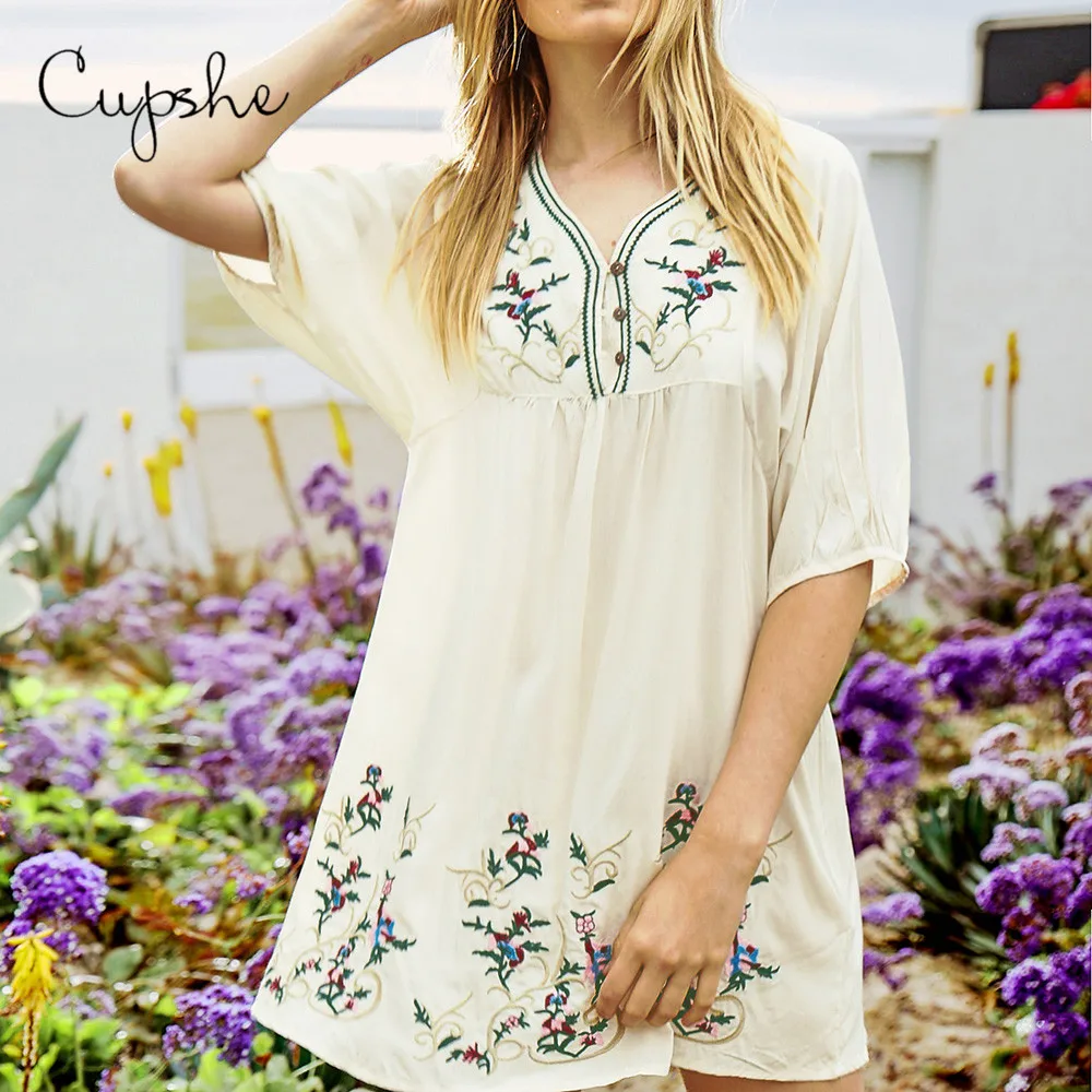 CUPSHE/женское мини-платье с цветочной вышивкой и v-образным вырезом Новинка 2019 года