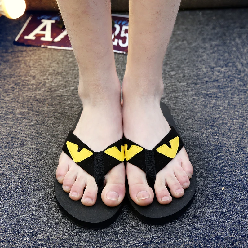 

2019 New Men Slippers Summer Flip Flops Man Funny Cartoon Home Slippers Hot Sale Beach Sandals Zapatos De Hombre Chaussure Homme