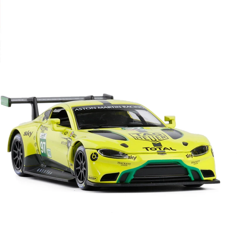 Модель спортивного автомобиля GTE Le Mans 1/32 модель из сплава игрушки для детей