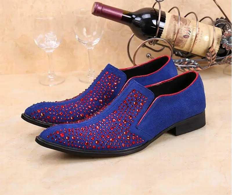 Новинка; красные замшевые лоферы ручной работы со стразами; Роскошная обувь для свадебного торжества; мужская обувь на плоской подошве; обувь для работы в ночном клубе; модная обувь с острым носком - Цвет: royal blue