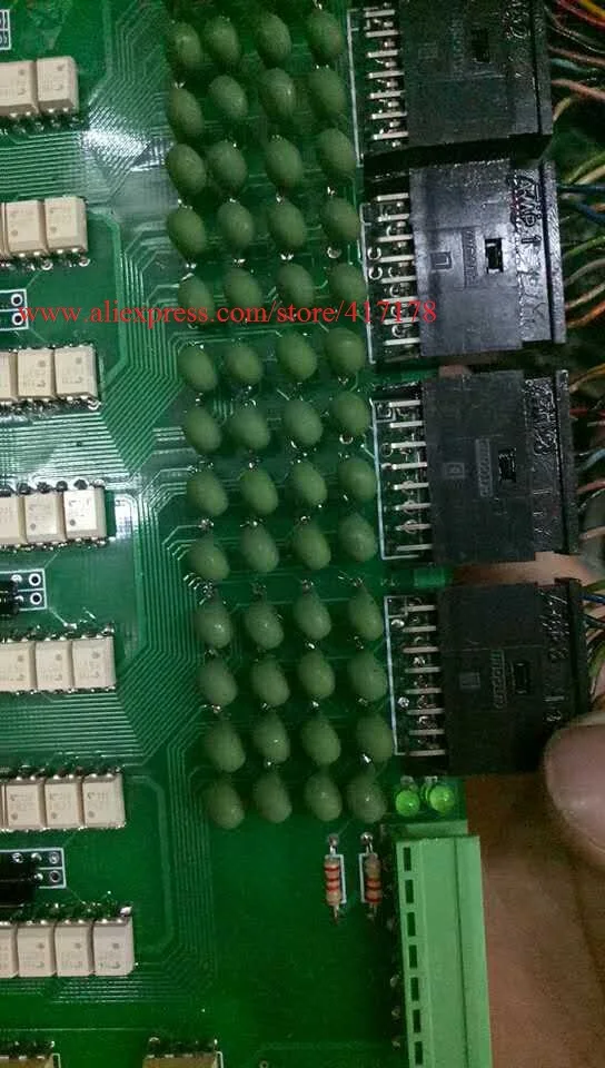 Santoni Seamless Machine SM8-TOP2 Use Needles Actuators Circuit Board PCB 950