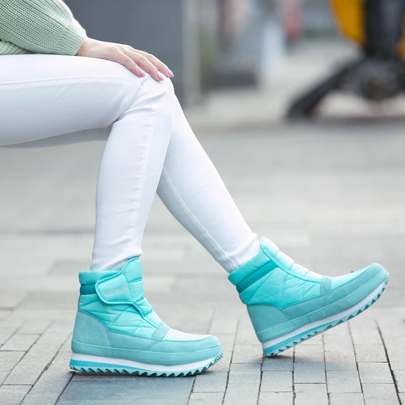 winter , snow boots, women waterproof, anti skid snow shoes, low cotton shoes, thick bottom lovers short boots.