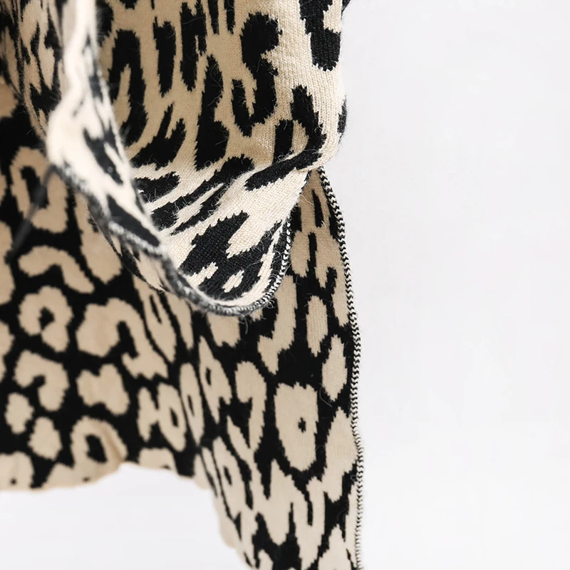 

High waist long skirt female 2019 leopard autumn winter knitted retro wild skirts Casual women bottom umbrella skirt