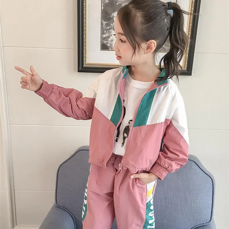 

Girls spring 2019 new fashion suit big children Korean version of the foreign print children's sportswear two sets of tide