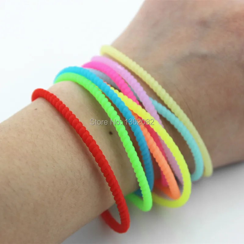50 шт/партия Разноцветные эластичные резиновые браслеты мужские женские спиральные силиконовые браслеты дружбы подарок MB182