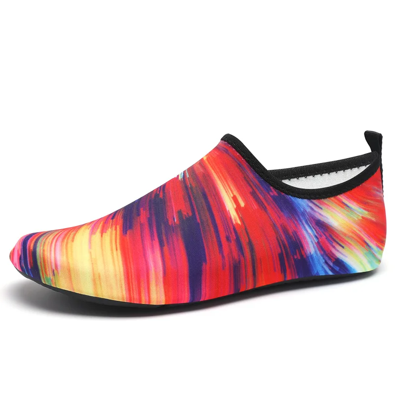 Летняя мужская и мужская обувь для плавания пляжная обувь унисекс мягкие быстросохнущие кроссовки на плоской подошве прогулочная противоскользящая подошва - Цвет: Многоцветный