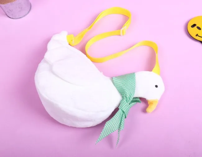 Плюшевая сумка Kwaii Duck 2018 женская через плечо Зимняя модель плюшевая симпатичная