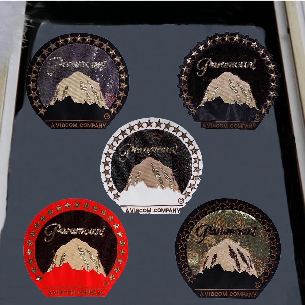 

1pc Fashion Embroidery Sequin Ice Snowy Mountain Badge Patches DIY Sewing for Brand T-shirt Sweater Applique Craft P127