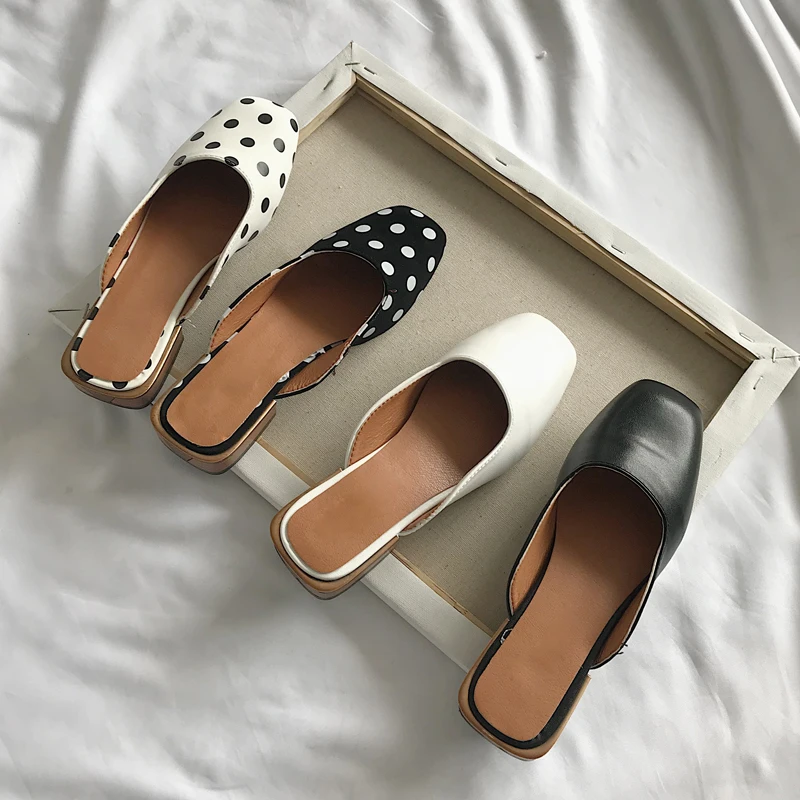 

2019 New Spring Summer Mules Women Polka Dot Low Heels Slip-On Square Toe Slippers Ladies Casual Simple Flat Shoes XWT1541