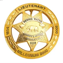 Золотой полый значок дешевые пользовательские OEM позолоченные значки