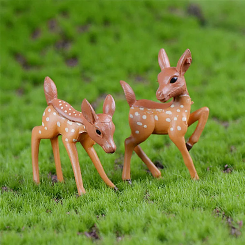 Gift 2pcs/lot Artificial Mini Sika Deer Fairy Garden Gnomes Moss Terrariums 
