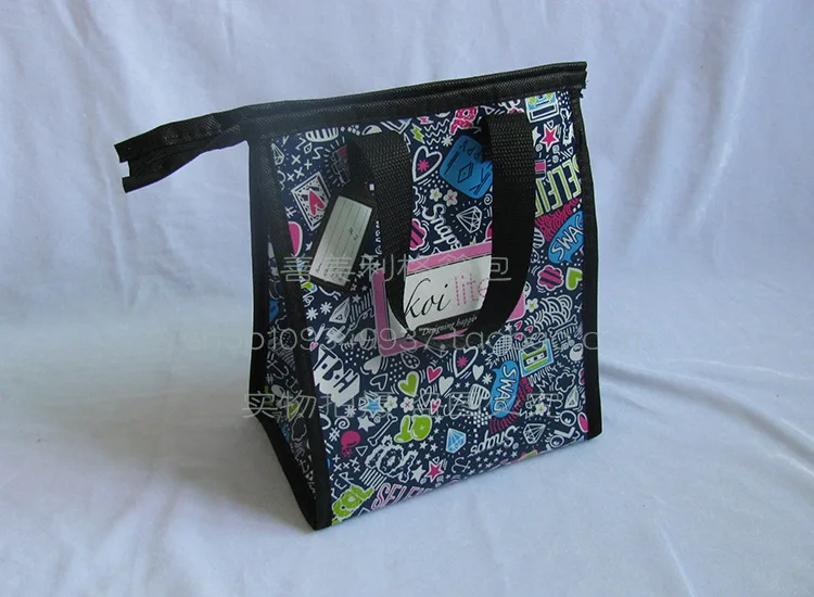 

2017 Waterproof Lunch Bag for Women kids Men Cooler Lunch Box Bag Tote canvas lunch bag Insulation Package Portable TT13