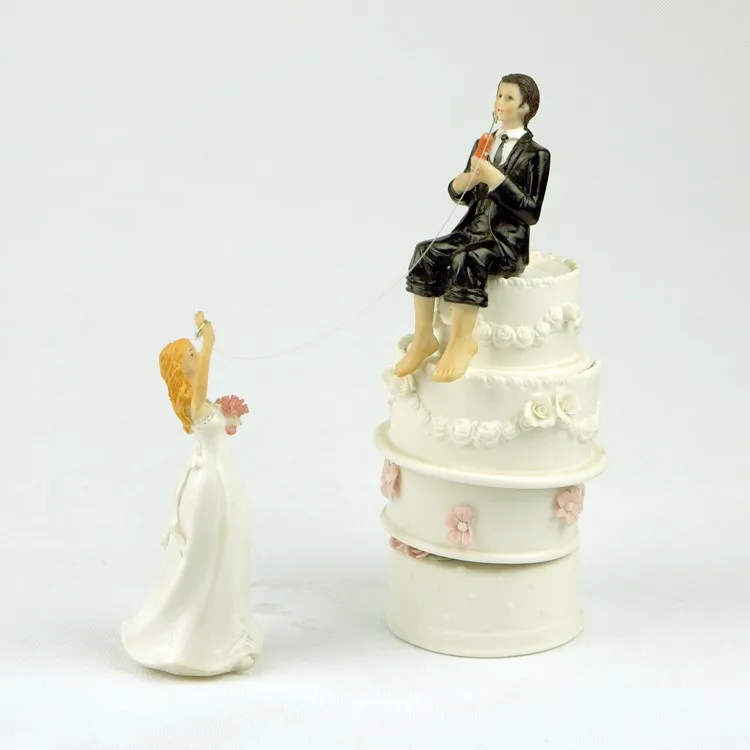 Romantique Peche Resine Mariee Et Marie Figurine Gateau De Mariage Topper Decoration De Fete Aliexpress