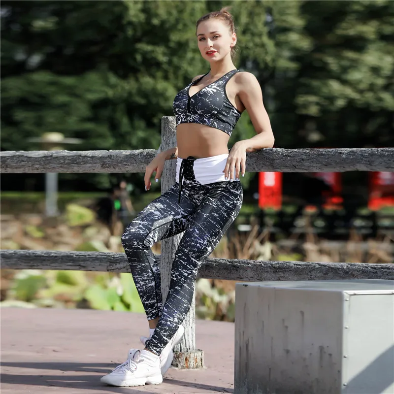 

SVOKOR Lightning Printing Two Piece Suite Leggings Women's Fitness Patchwork Ankle-Length Trouser High Waist Fashion Women Set