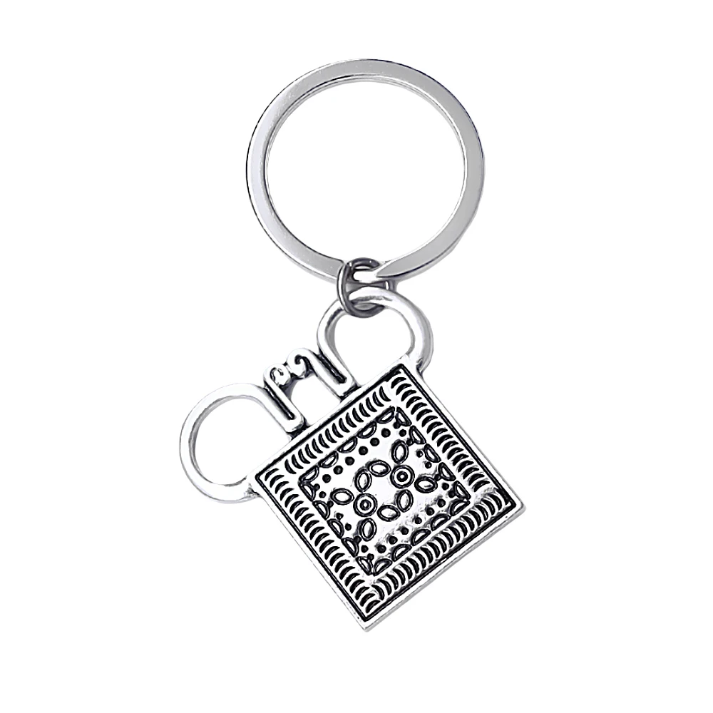 

Vintage Antique Silver Plating Alloy Thailand Hill Tribe Amulet Hmong Soul Spirit Lock Key Chain Key Holders For Gifts