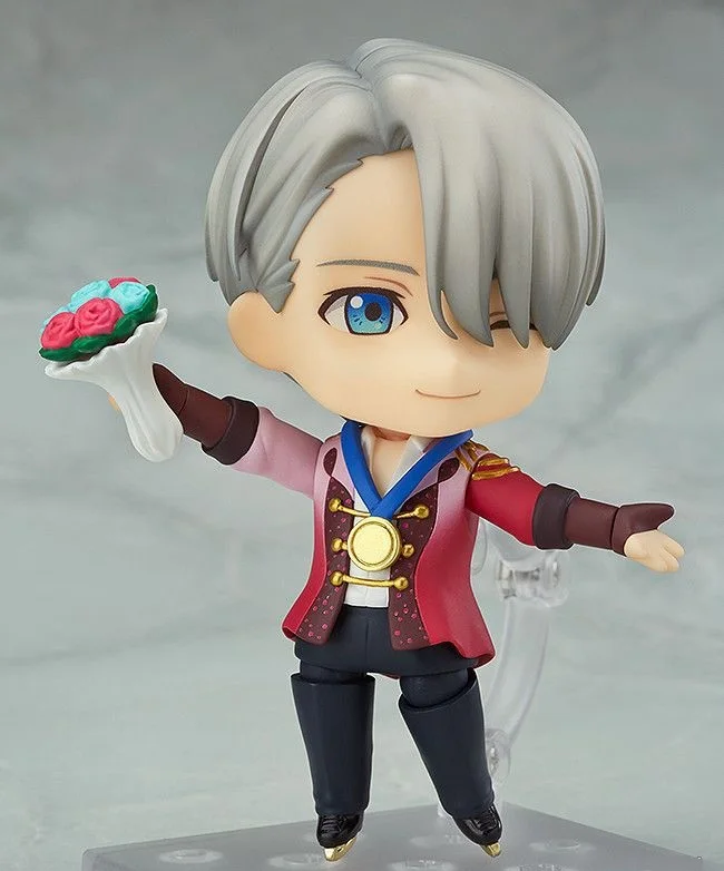 

10CM YURI!!! on ICE Victor Nikiforov nendoroid movable adjustable multi posture Q version action figure collectible model toy
