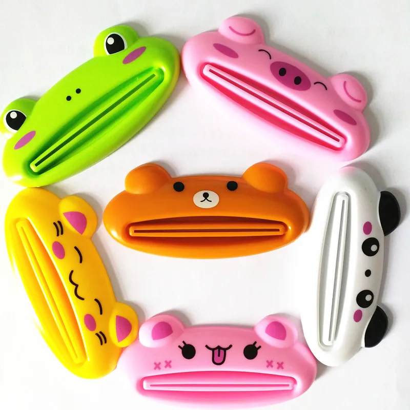 

1pcs Cute Animal multifunction squeezer / toothpaste squeezer Home Commodity Bathroom Tube Cartoon Toothpaste Dispenser