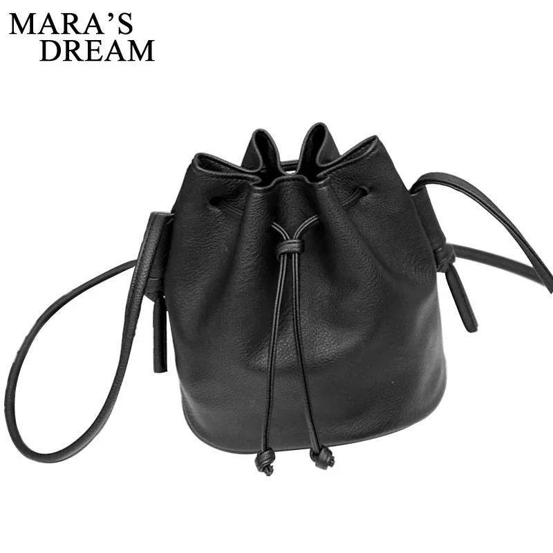 Bolso De Cuero De Las Mujer Foto De Archivo - Imagen De Minorista