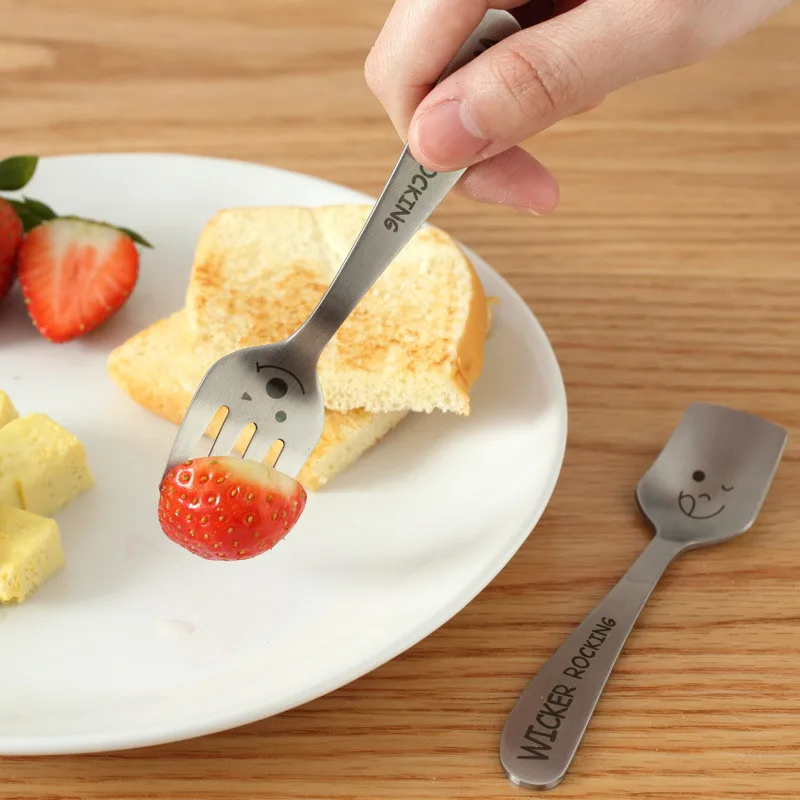 1PC Smile Tableware Stainless Steel Ice Cream Tea Coffee Dinnerware for Children Gift (2)