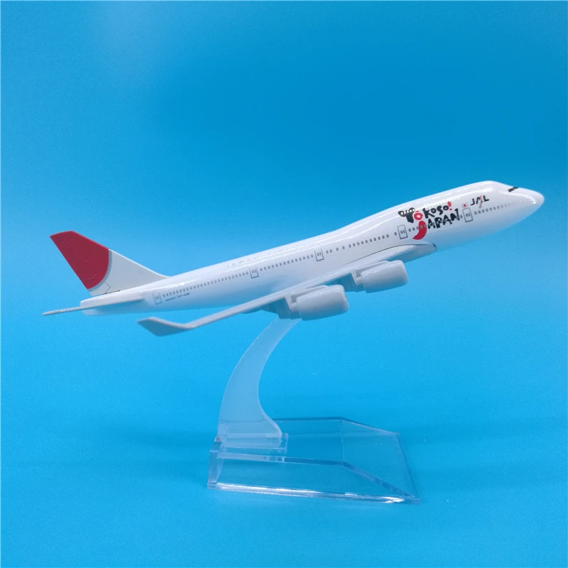 

16cm Japan Airlines Airplane Model Boeing 777 Metal Diecast Aviation Model JAL B777 Airways Aircraft Model Scale Toy Gift 1:400