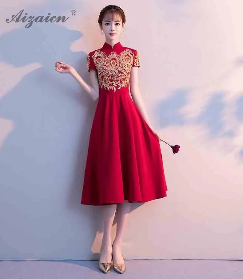 2019 красный ретро Длинные Cheongsam Китай невесты вышивка Qi Pao для женщин Китайский традиционный свадебный платье Qipao Oriental стиль халат