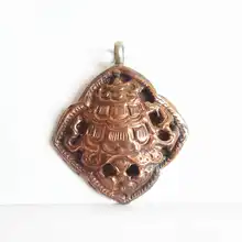 TBP031 тибетская красная состаренная медь полые счастливые восемь благоприятный амулет подвески