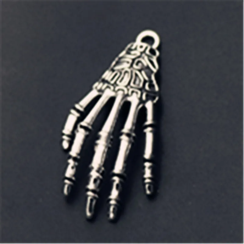 

WKOUD 6pcs Antique Silver Metal Palm Charm Alloy Pendants For Necklace Bracelet DIY Punk Wind Jewelry Handmade A840