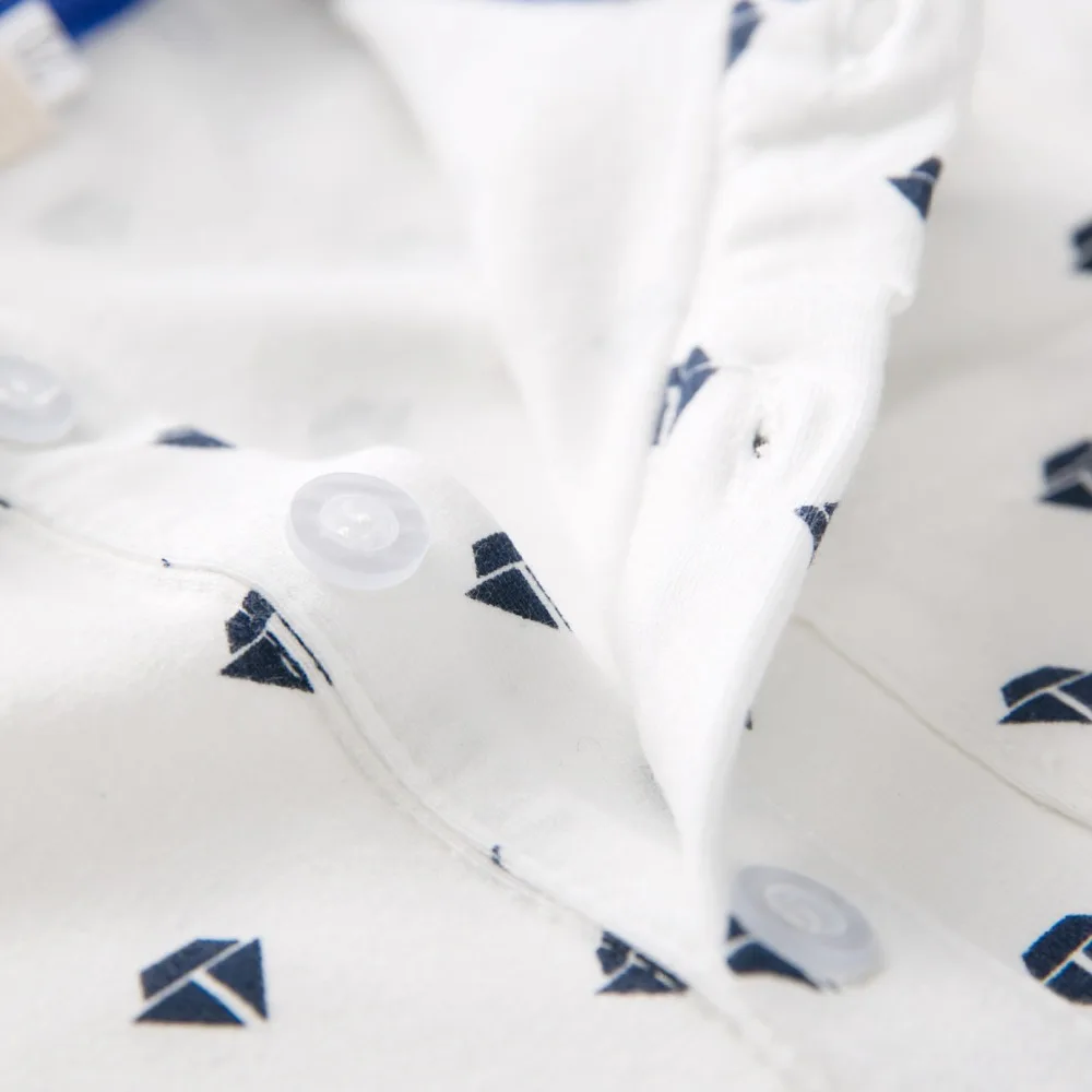 8729867160_189211899