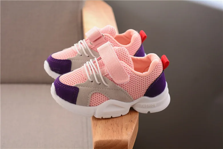  (19)