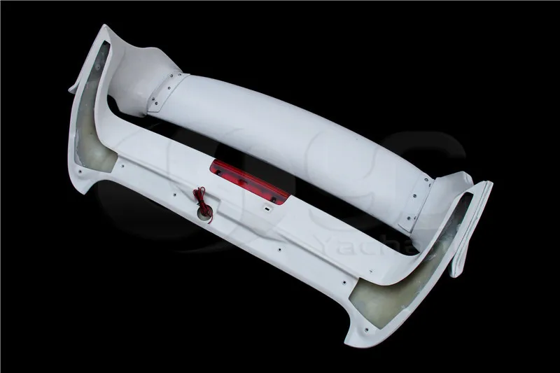 2008-2010 Subaru Impreza  GRB WRXSTI Varis Style Rear Spoiler with Break Light FRP(7)