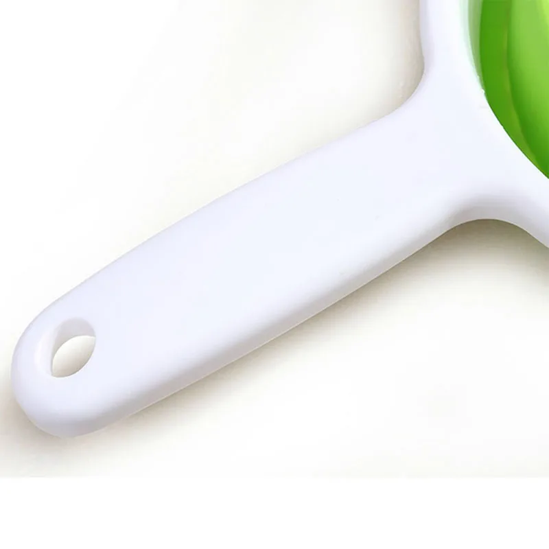 Kitchen Collapsible Strainer (1)