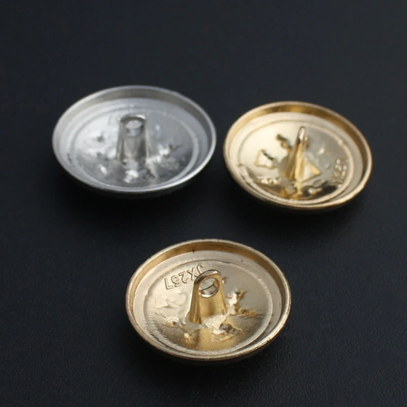 3583751803_365417189