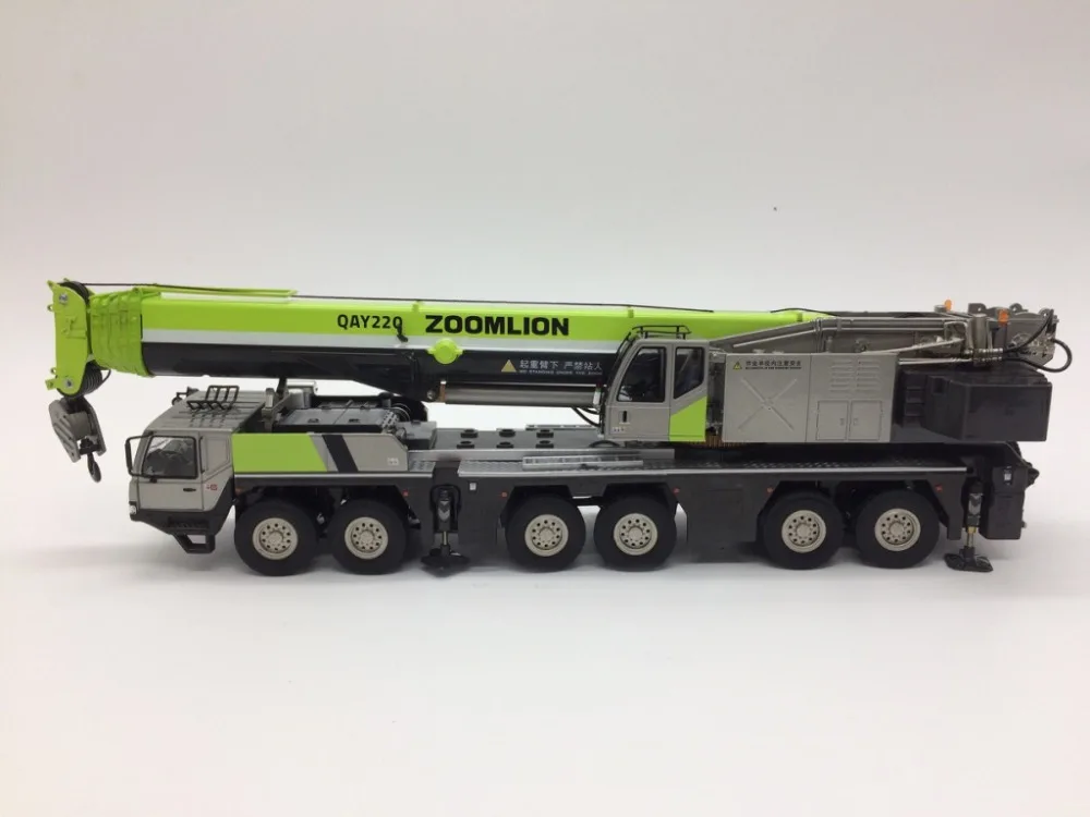 Коллекционная Игрушечная модель из сплава, подарок, 1:50 Масштаб, ZOOMLION QAY220T, внедорожный кран, грузовик, транспортные средства, Инженерная техника, литая игрушка, модель